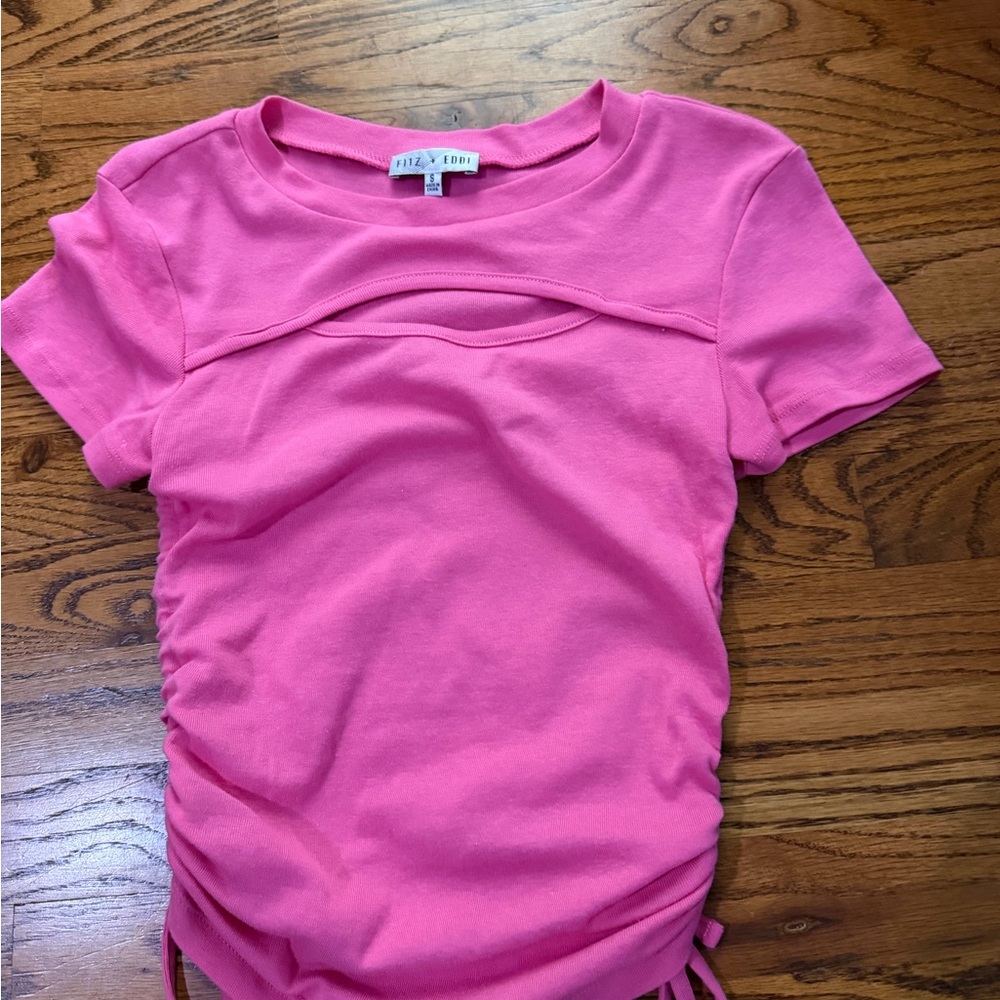 Fitz and Floyd Hot Pink Short-Sleeve Ruched Front Tee